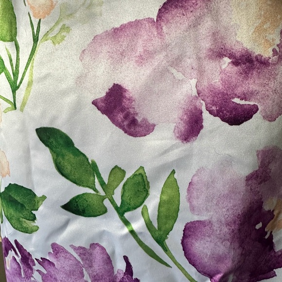 S/M satin robe - Picture 2 of 8